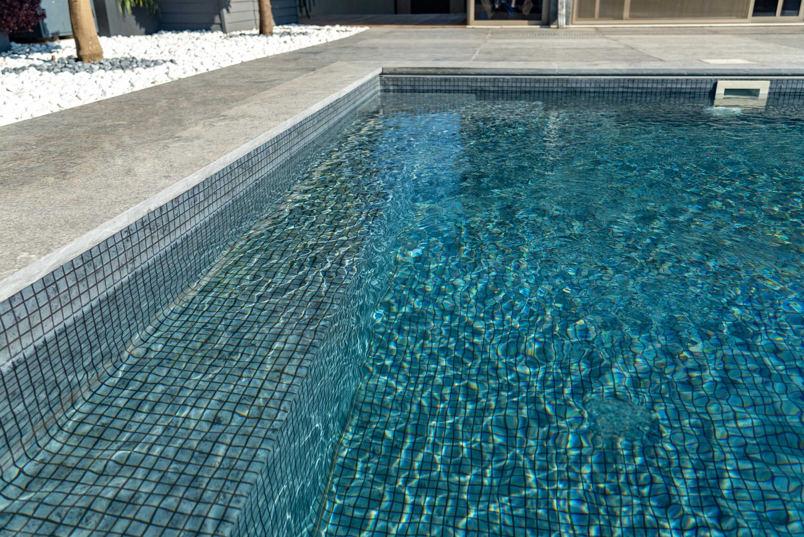 Пленка ПВХ для бассейна Haogenplast Matrix Silver Black Strip 3D мозаика