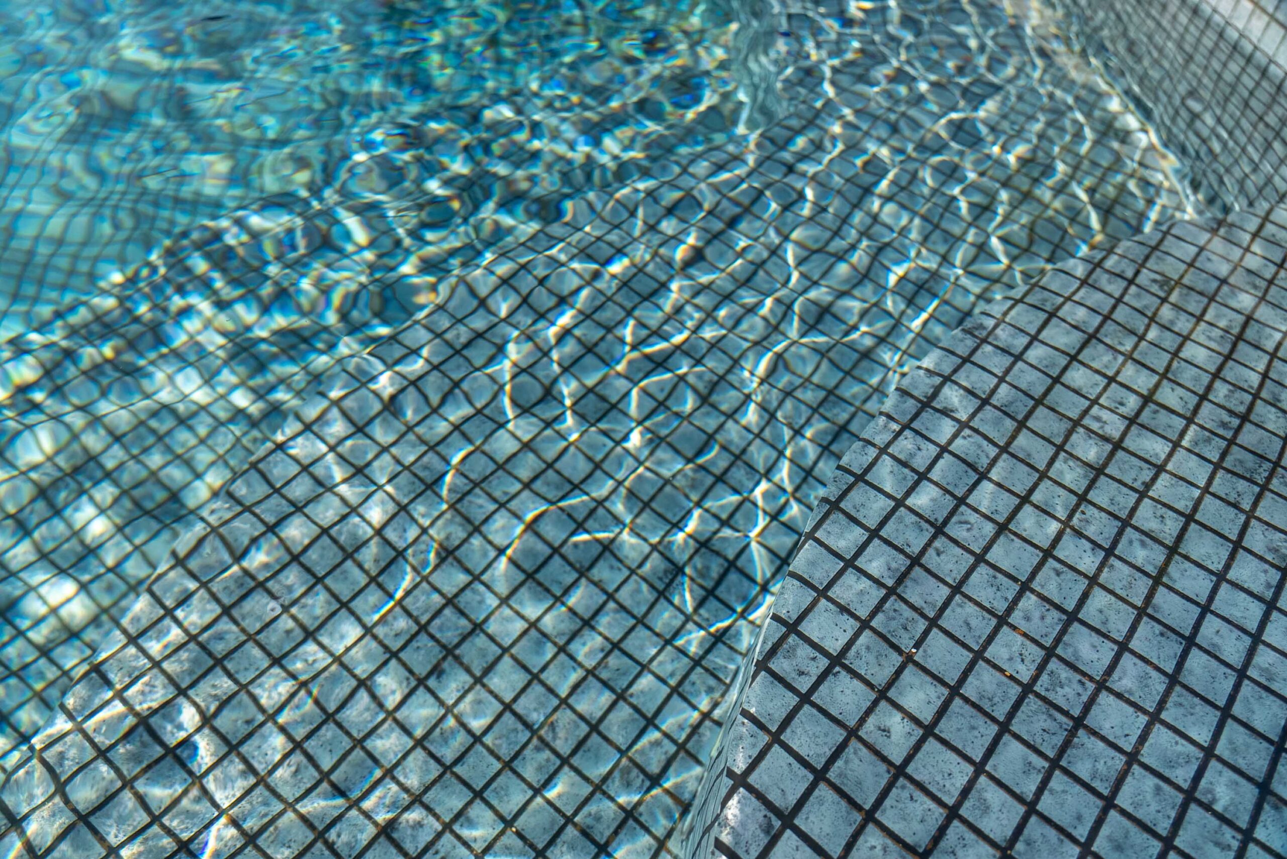 Пленка ПВХ для бассейна Haogenplast Matrix Silver Black Strip 3D мозаика