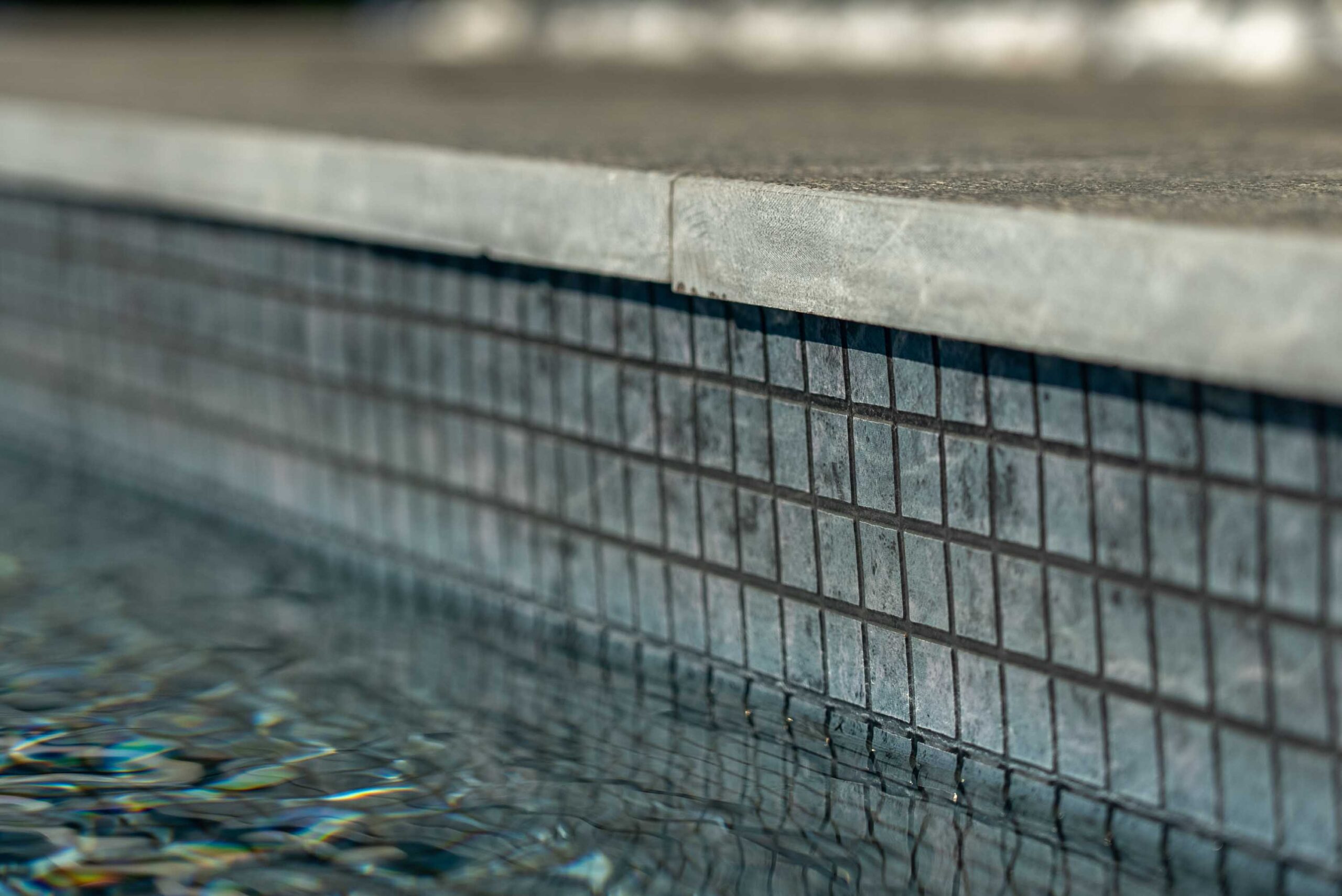 Пленка ПВХ для бассейна Haogenplast Matrix Silver Black Strip 3D мозаика